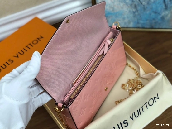 FÉLICIE LOUIS POCHETTE VUITTON 0729